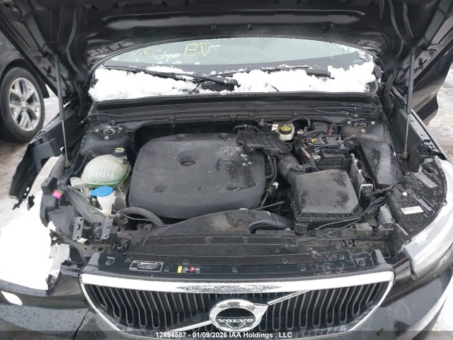 YV4162UK4K2127526 Volvo Xc40 T5 Momentum