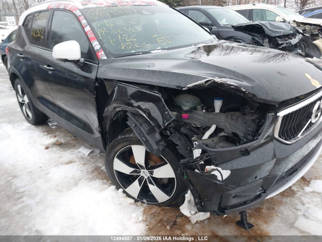 YV4162UK4K2127526 Volvo Xc40 T5 Momentum