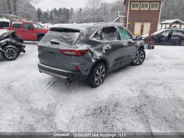 1FMCU9JA9PUA32487 Ford Escape Platinum