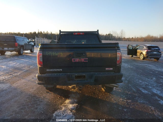 3GTU2NEC8JG269095 GMC Sierra 1500 Slt
