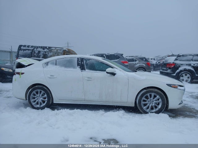 JM1BPACM7S1793416 Mazda 3 Preferred