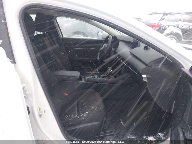 JM1BPACM7S1793416 Mazda 3 Preferred