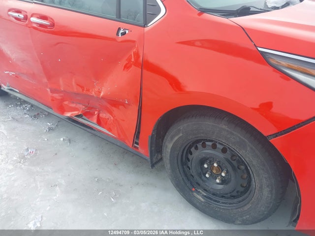 5TDGSKFC7MS033389 Toyota Sienna