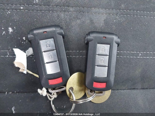 JA4J24A59JZ605206 Mitsubishi Outlander Se/gt