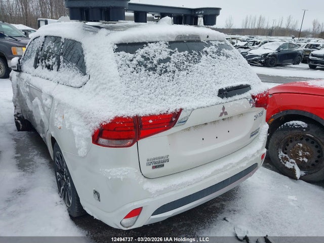 JA4J24A59JZ605206 Mitsubishi Outlander Se/gt