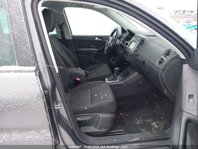 WVGJV7AX9FW553452 Volkswagen Tiguan Comfortline/highline/special Edition/trendline