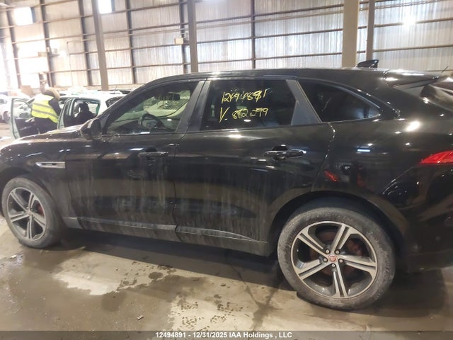SADCL2BV7HA882299 Jaguar F-pace 35t R-sport