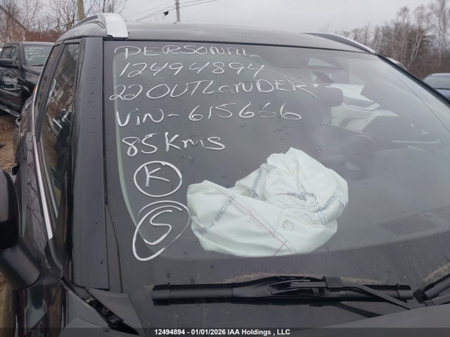 JA4J4UA82NZ615666 Mitsubishi Outlander Se/black Edition