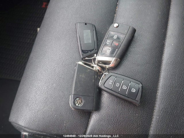 3VW5T7AU3HM030803 Volkswagen Golf GTI