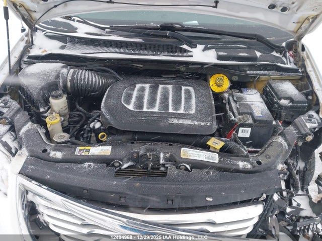 2C4RC1BG8ER336099 Chrysler Town &amp; Country Touring
