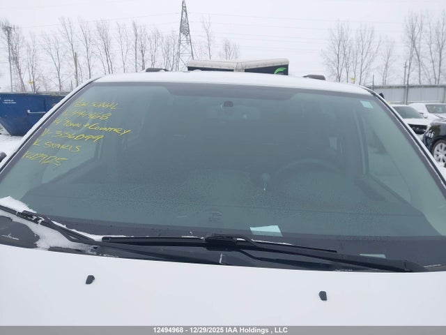 2C4RC1BG8ER336099 Chrysler Town &amp; Country Touring