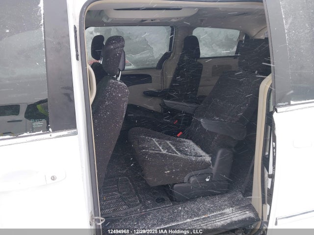 2C4RC1BG8ER336099 Chrysler Town &amp; Country Touring