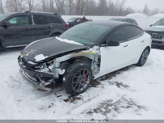 5YJ3E1EA8NF320245 Tesla MODEL 3