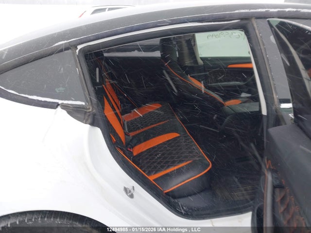 5YJ3E1EA8NF320245 Tesla MODEL 3