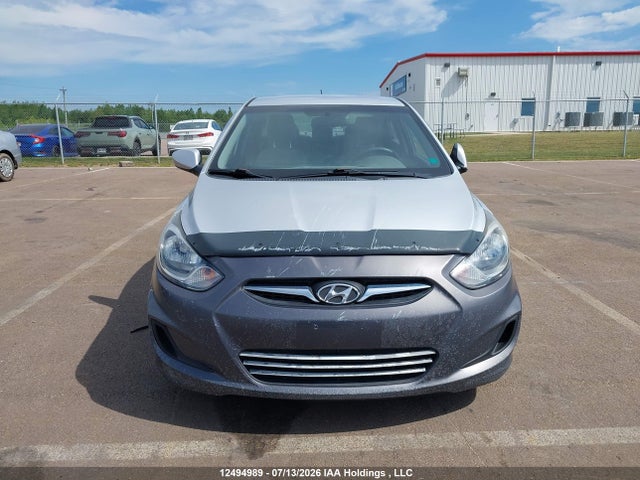 12494989 :رقم المزاد ، KMHCT4AE8CU255266 vin ، 2012 Hyundai Accent Gl مزاد بيع