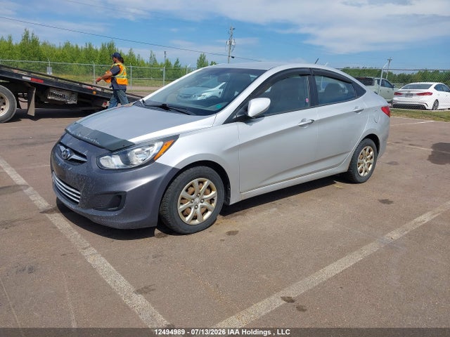 12494989 :رقم المزاد ، KMHCT4AE8CU255266 vin ، 2012 Hyundai Accent Gl مزاد بيع