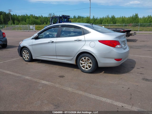 12494989 :رقم المزاد ، KMHCT4AE8CU255266 vin ، 2012 Hyundai Accent Gl مزاد بيع