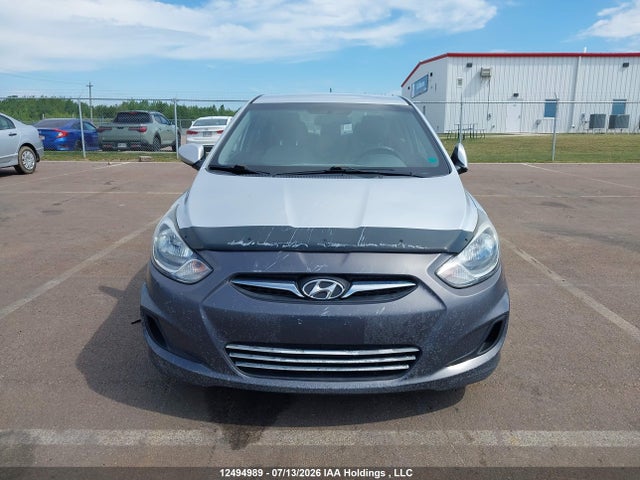 12494989 :رقم المزاد ، KMHCT4AE8CU255266 vin ، 2012 Hyundai Accent Gl مزاد بيع
