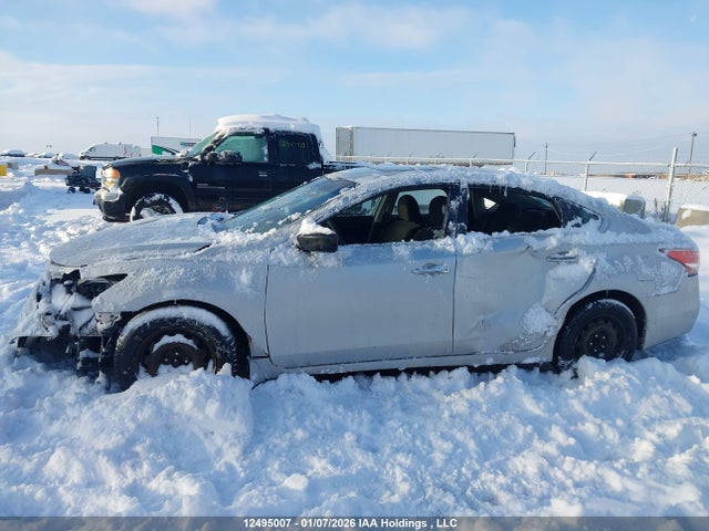1N4AL3AP6EN330024 Nissan Altima 2.5/s/sv/sl