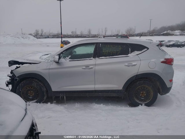 KM8J33A40GU188497 Hyundai Tucson Limited/sport And Eco/se