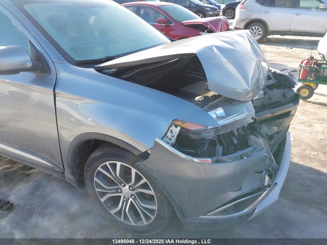 Продажа на аукционе авто 2016 Mitsubishi Outlander Es, vin: JA4AZ2A30GZ609281, номер лота: 12495048