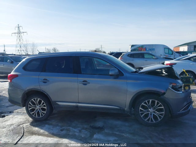 Продажа на аукционе авто 2016 Mitsubishi Outlander Es, vin: JA4AZ2A30GZ609281, номер лота: 12495048