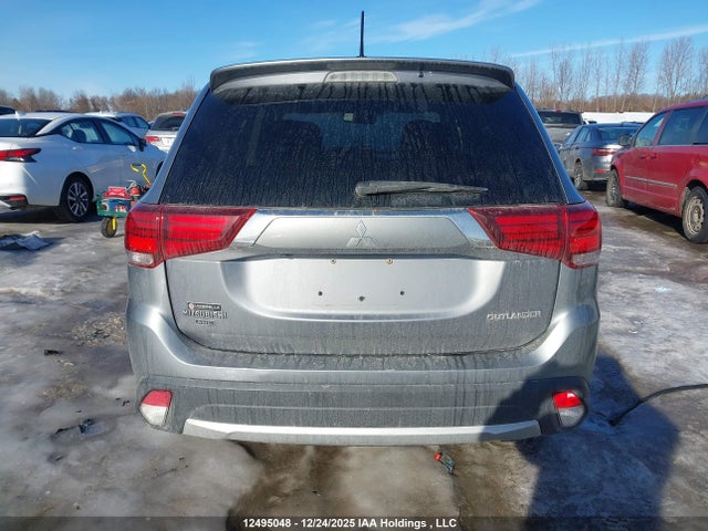Продажа на аукционе авто 2016 Mitsubishi Outlander Es, vin: JA4AZ2A30GZ609281, номер лота: 12495048