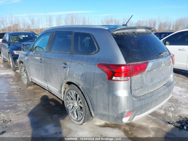 Продажа на аукционе авто 2016 Mitsubishi Outlander Es, vin: JA4AZ2A30GZ609281, номер лота: 12495048