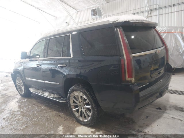1GYS4CKJXJR122621 Cadillac Escalade Premium Luxury