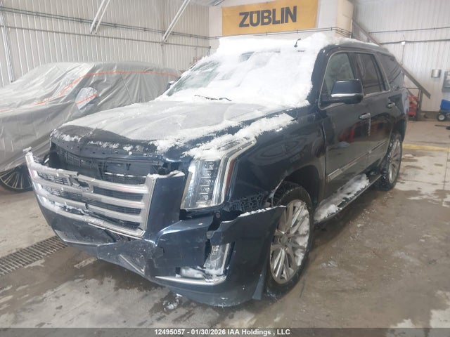 1GYS4CKJXJR122621 Cadillac Escalade Premium Luxury