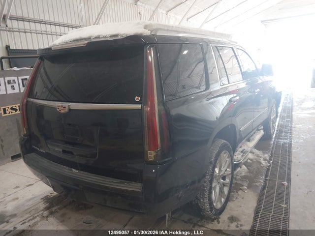 1GYS4CKJXJR122621 Cadillac Escalade Premium Luxury