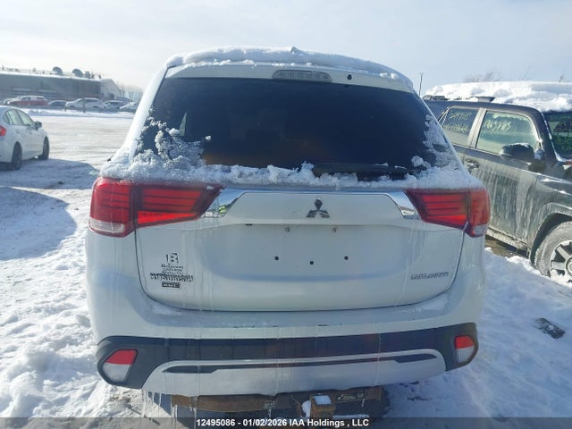 Mitsubishi Outlander Es 2019 JA4AZ2A30KZ609967 Image 16
