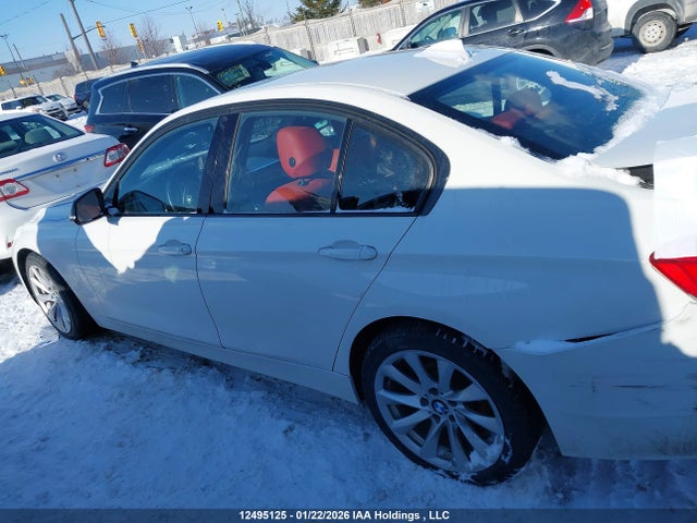 WBA8D9C51HK677588 BMW 330i Xdrive