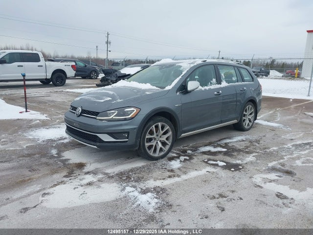 3VWH17AU4JM752824 Volkswagen Golf Alltrack 1.8 Tsi