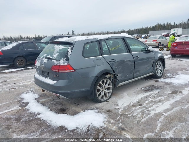 3VWH17AU4JM752824 Volkswagen Golf Alltrack 1.8 Tsi