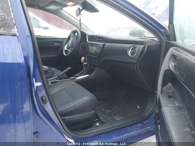 2T1BURHE1JC082040 Toyota COROLLA SE