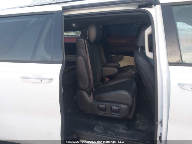 KNDNE5H38R6328537 KIA Carnival Sx