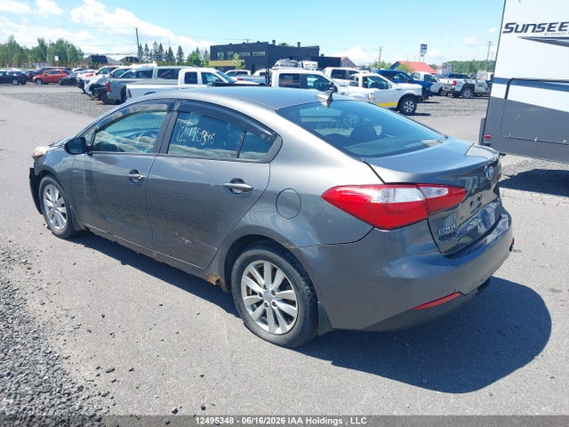KNAFX4A60E5078057 KIA Forte