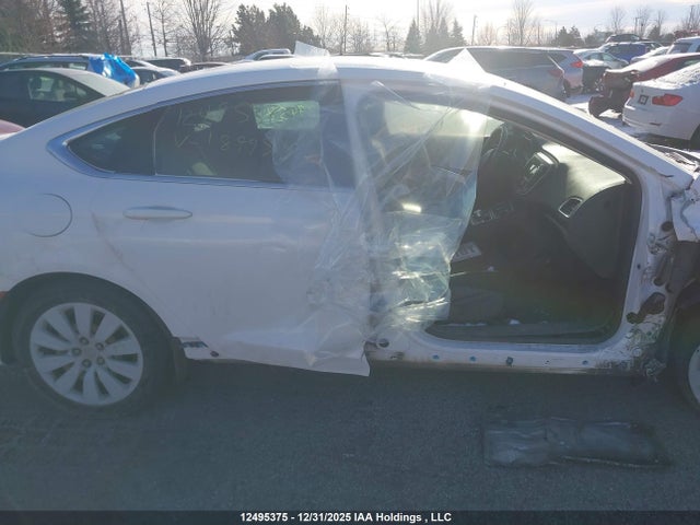 1C3CCCFB3GN189954 Chrysler 200 LX