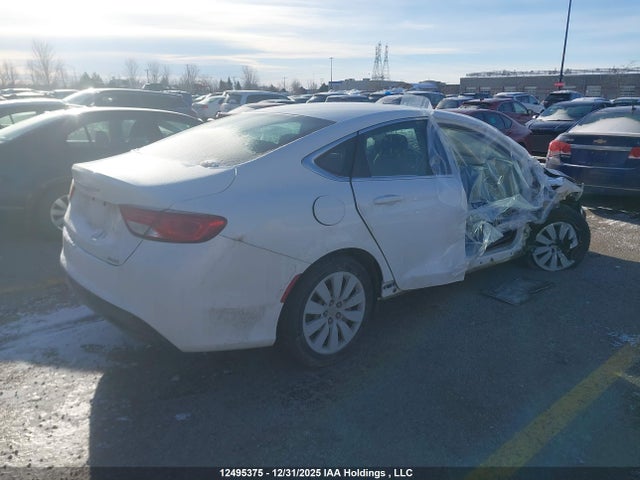 1C3CCCFB3GN189954 Chrysler 200 LX