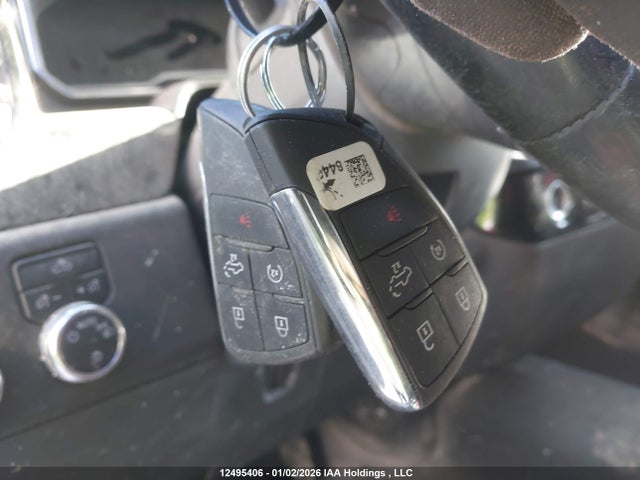 3GTUUBE8XRG110160 GMC Sierra K1500 Sle