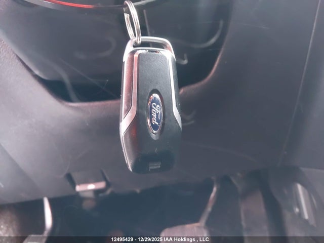 1FM5K8F80HGE16124 Ford Explorer Limited