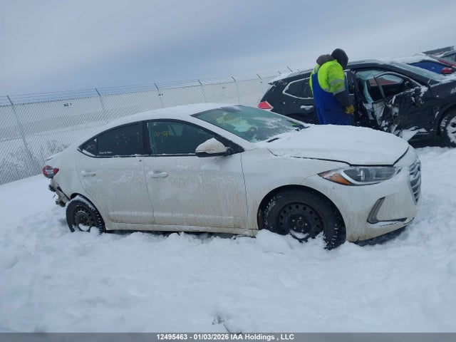 KMHD84LF8HU360117 Hyundai ELANTRA GL