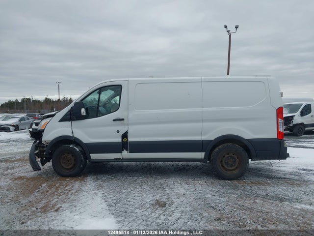 1FTNR1ZMXFKB17458 Ford Transit-250
