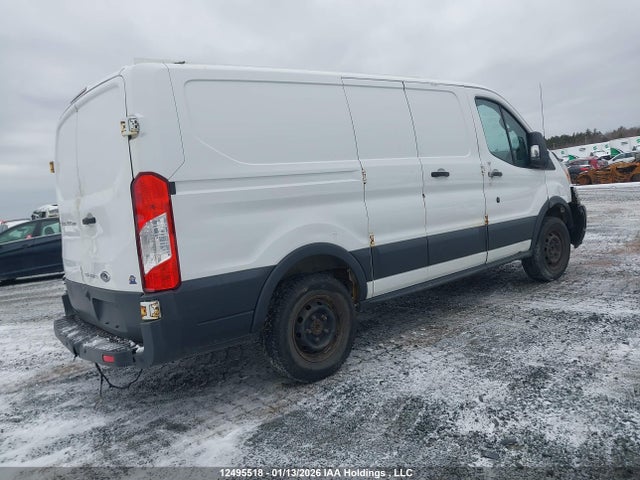 1FTNR1ZMXFKB17458 Ford Transit-250