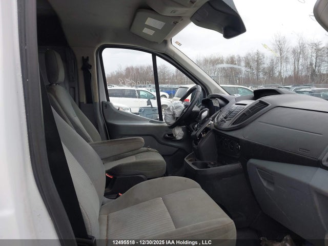 1FTNR1ZMXFKB17458 Ford Transit-250