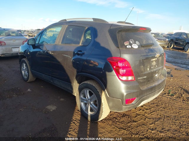 KL7CJPSB9MB302959 Chevrolet Trax Lt