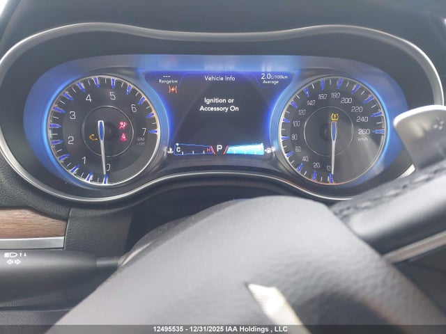 Chrysler 300 C Platinum 2017 2C3CCASG8HH513870 Image 7