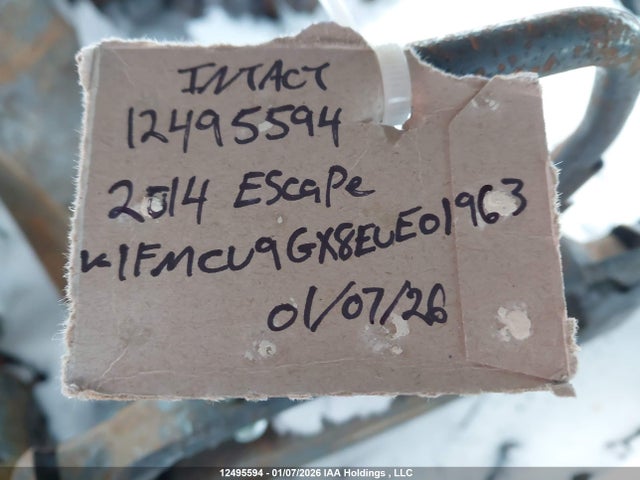 1FMCU9GX8EUE01963 Ford ESCAPE SE