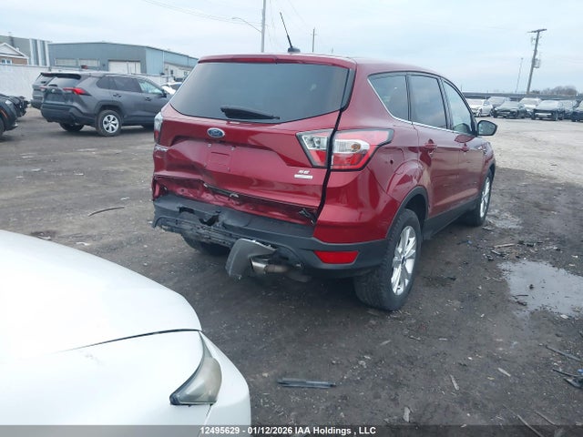 1FMCU0GD0HUA72777 Ford ESCAPE SE